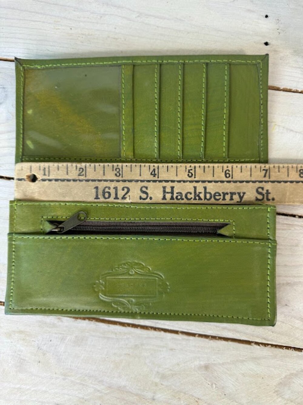 Leaders in Leather Green Tooled Wallet - Picture 7 of 9